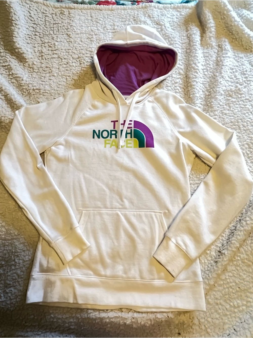 Pretty North Face Sweatshirt